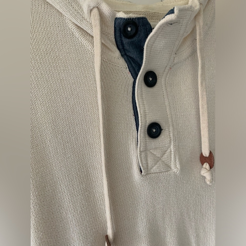 HM HOODIE - Picture 3 of 3